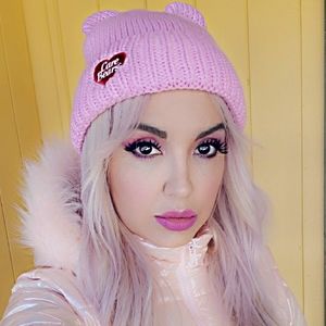 Meet your Posher, Linda